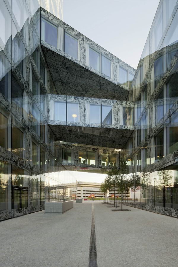 Wiel Arets Architects, nowa siedziba firmy Allianz