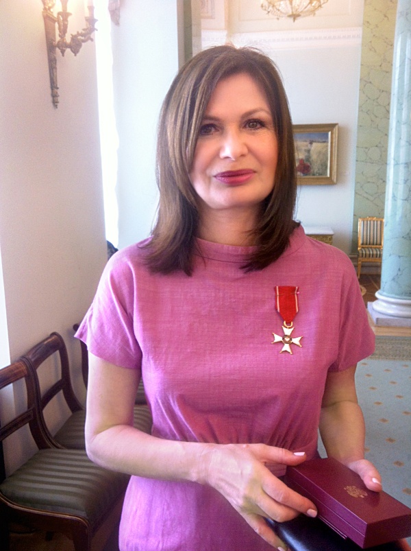 Ewa P. Porębska odznaczona przez Prezydenta RP Bronisława Komorowskiego