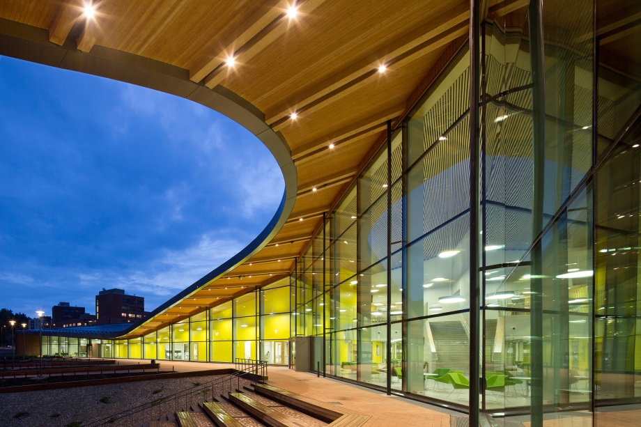 architektura fińska, szkoła 