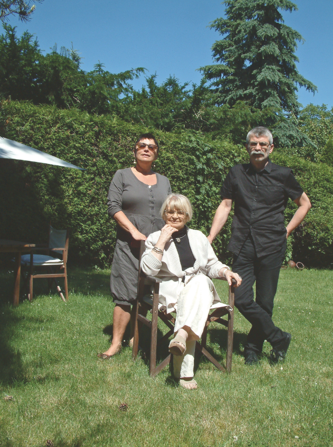 Jadwiga Grabowska-Hawrylak z córką Katarzyną Hawrylak-Brzezowską i synem Maciejem Hawrylakiem