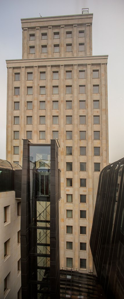 Hotel Warszawa: co kryją wnętrza dawnego Prudentialu [GALERIA]