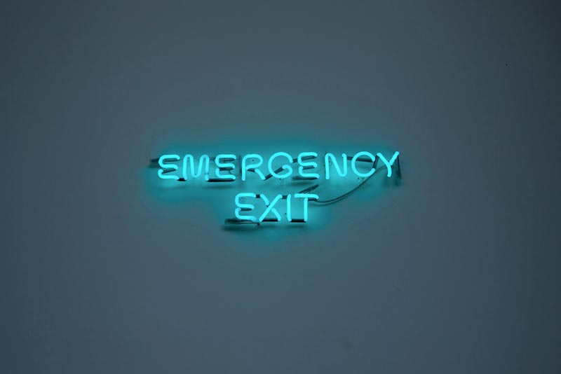 EMERGENCY EXIT