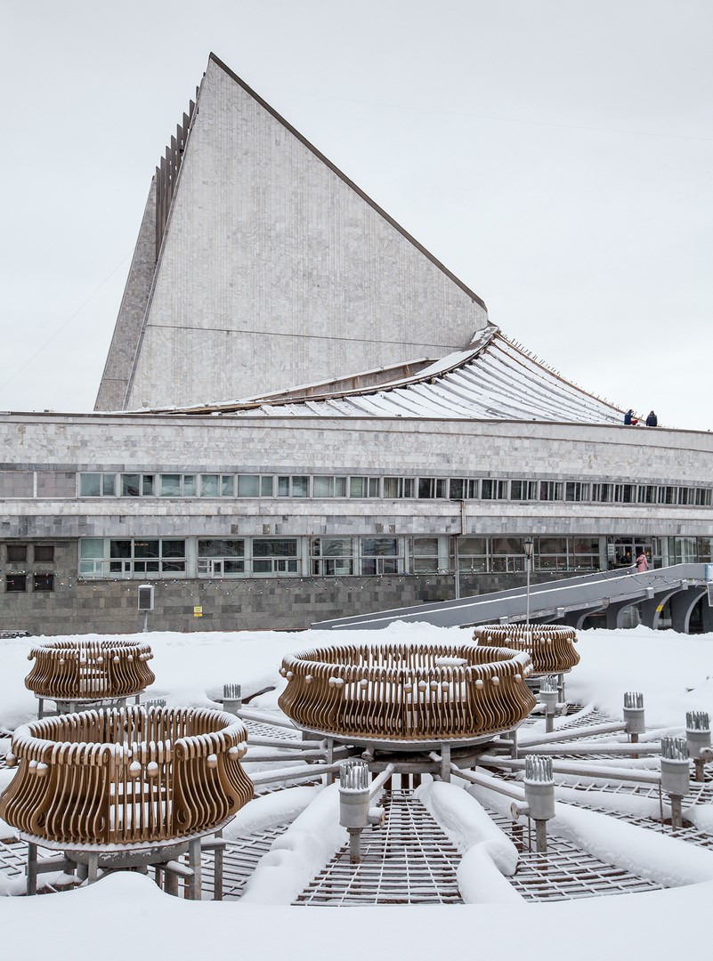 Modernistyczna architektura ZSRR w obiektywie Alexandra Veryovkina: nowy album od Zupagrafika