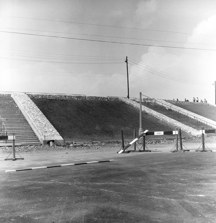 Budowa Stadionu Dziesięciolecia