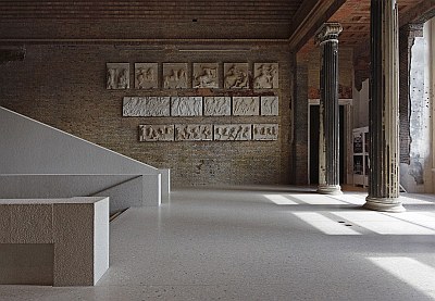 Nowe Muzeum w Berlinie - wystawa