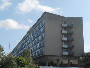 Hotel Cracovia: ginąca architektura współczesna