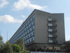 Hotel Cracovia: ginąca architektura współczesna