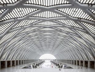 Najpiękniejsze dworce kolejowe na świecie: współczesna architektura i zabytki inżynierii
