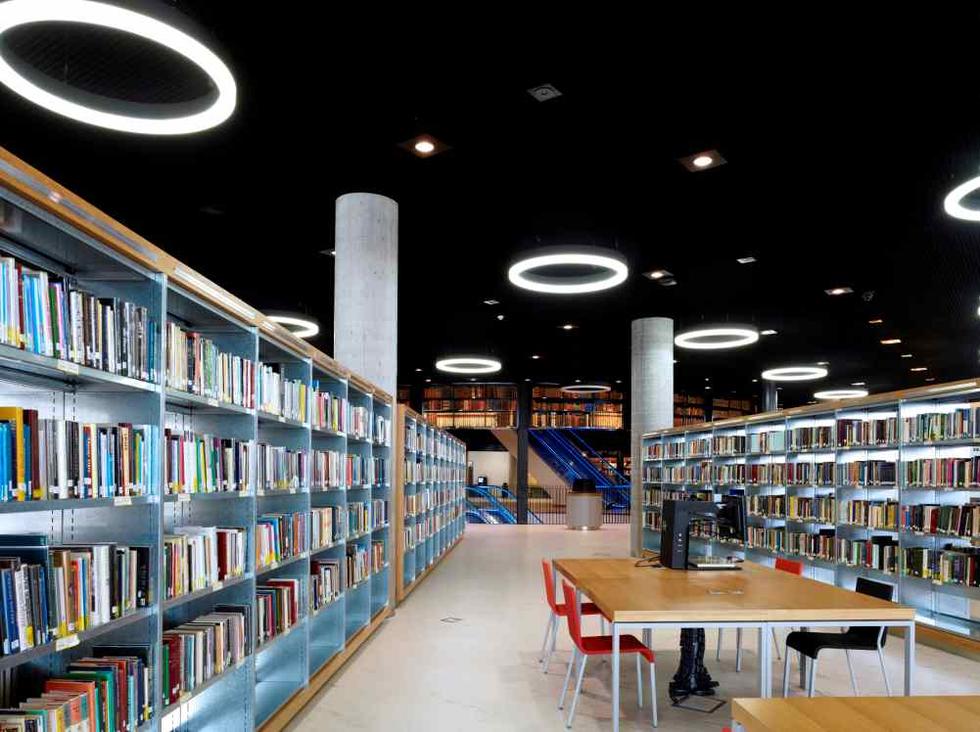 Czytelnia biblioteki w Birmingham. Fot. ©Christian Richters