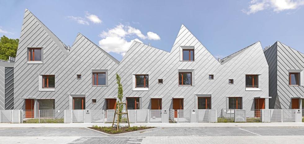 Osiedle mieszkaniowe MIKMAK we Wrocławiu. Autorzy: ARC2. Fot. Cornelia Suhan, "Architektura-murator" nr 1/ 2014