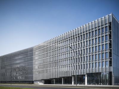 Biurowiec GREENWINGS w Warszawie projektu JEMS Architekci