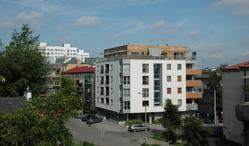 Budynek mieszkalno-biurowy przy ul. Serockiej 27 w Warszawie