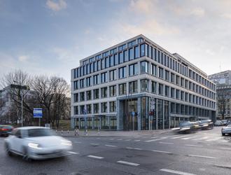 Ukłon w stronę modernizmu. Budynek biurowy Carpathia