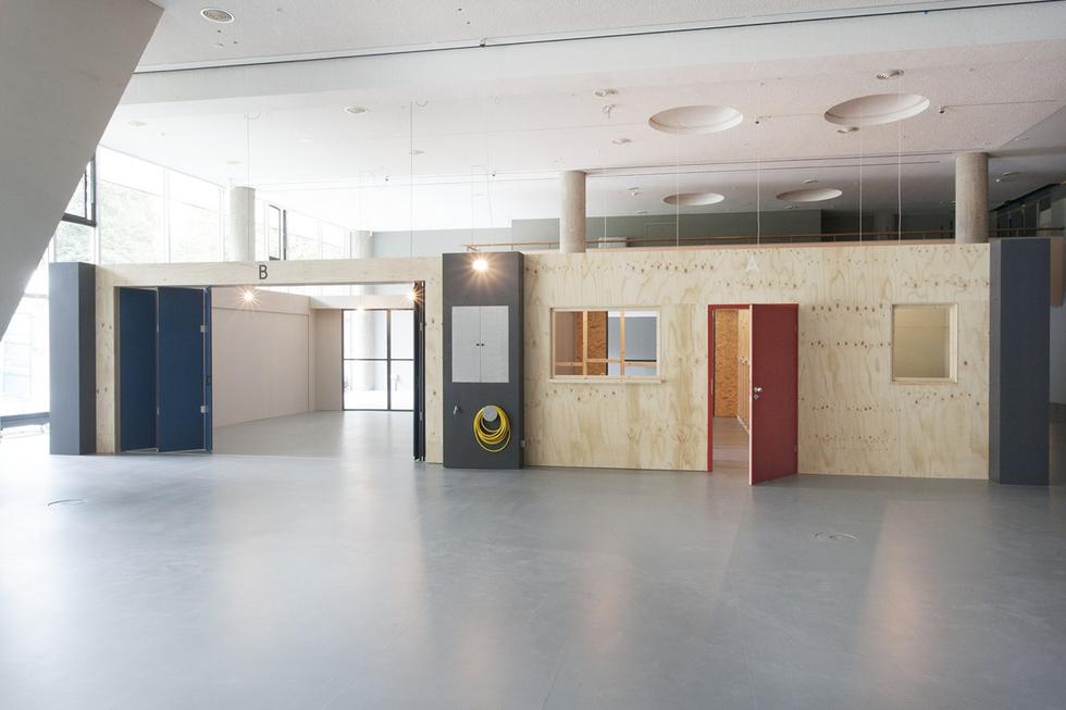 Kwestia mieszkaniowa, wystawa w Haus der Kulturen der Welt w Berlinie
