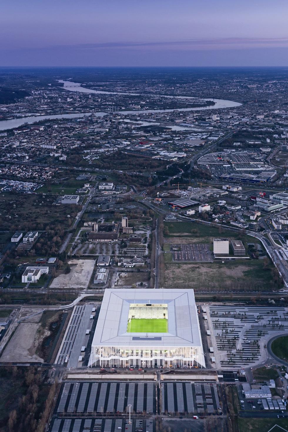 stadion w bordeaux15