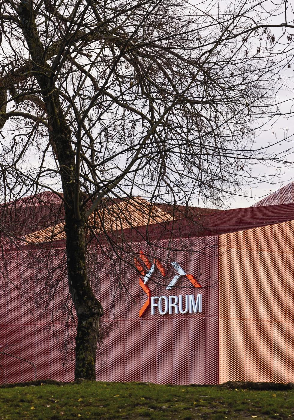 Centrum sportowo-widowiskowe Le Forum