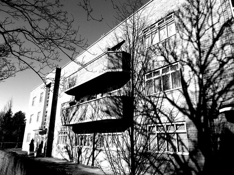 Modernistyczna architektura Gdyni w obiektywie [ZDJĘCIA]