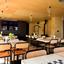 Jedno takie Miejsce w Warszawie – pływający pawilon restauracyjny nad Wisłą