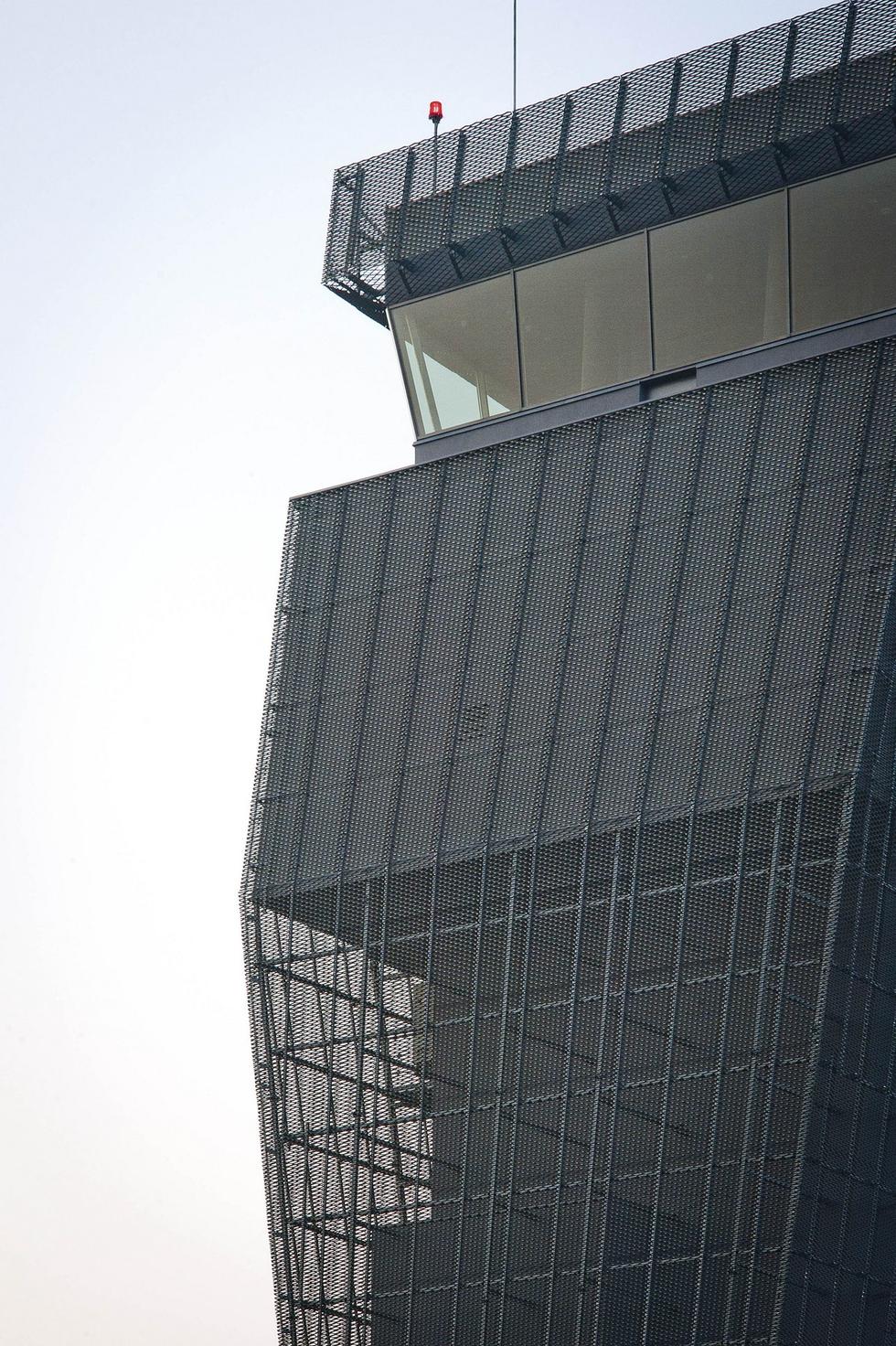 Wieża kontroli lotów 