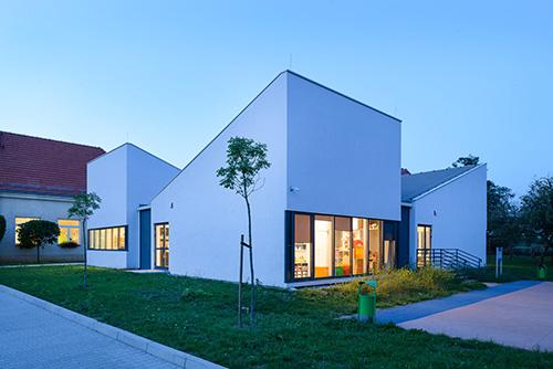 Projekt modułowego przedszkola w konstrukcji stalowej w Krakowie, autorzy: Franta Group