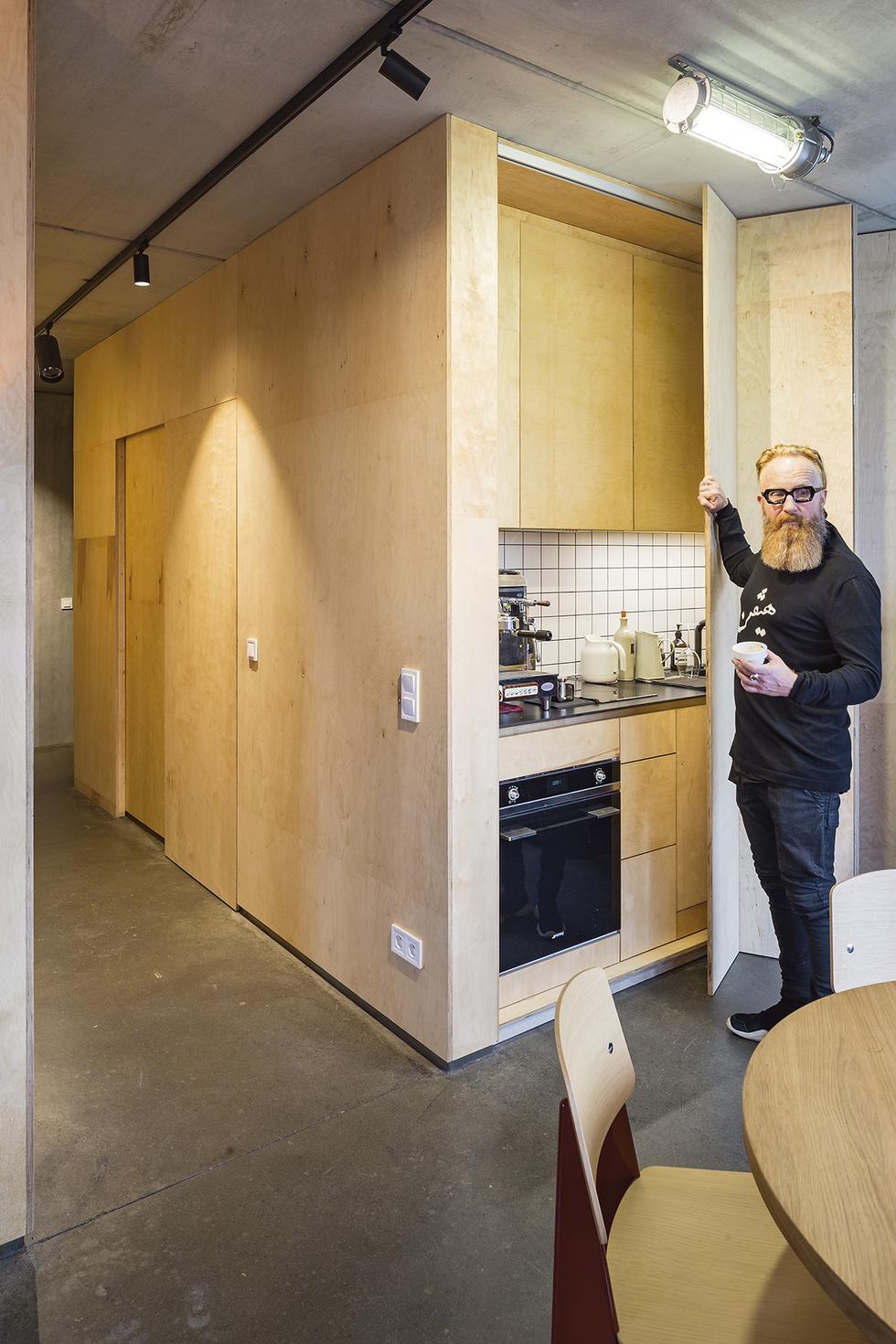 Jak mieszka polski architekt? Przemo Łukasik