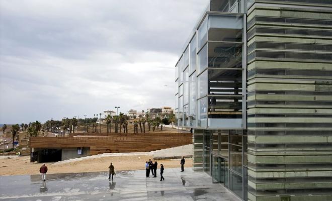 PERES PEACE HOUSE - IZRAEL