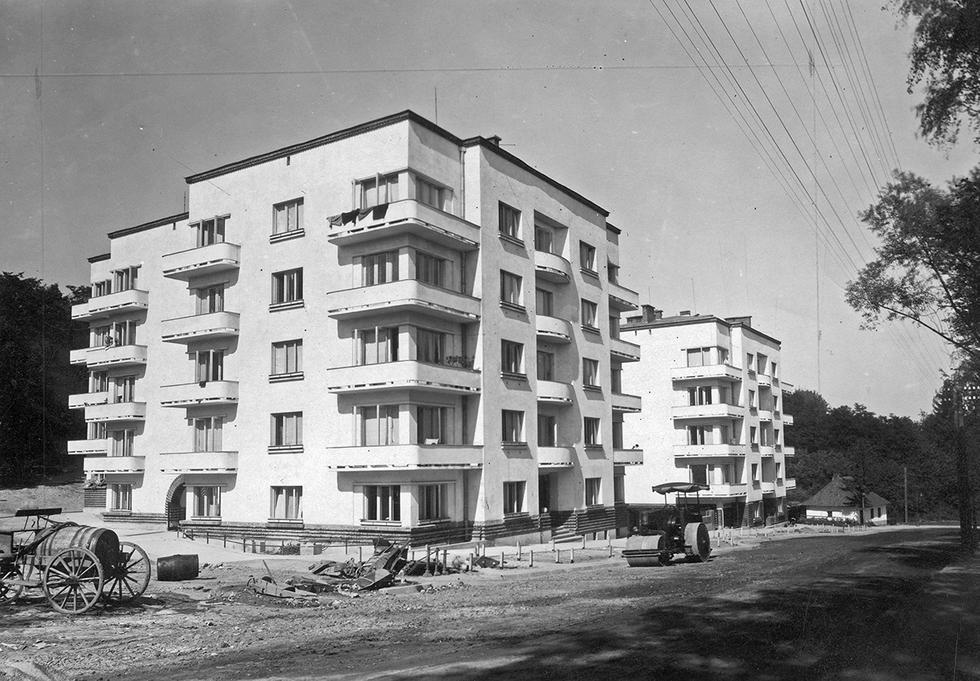 100na100