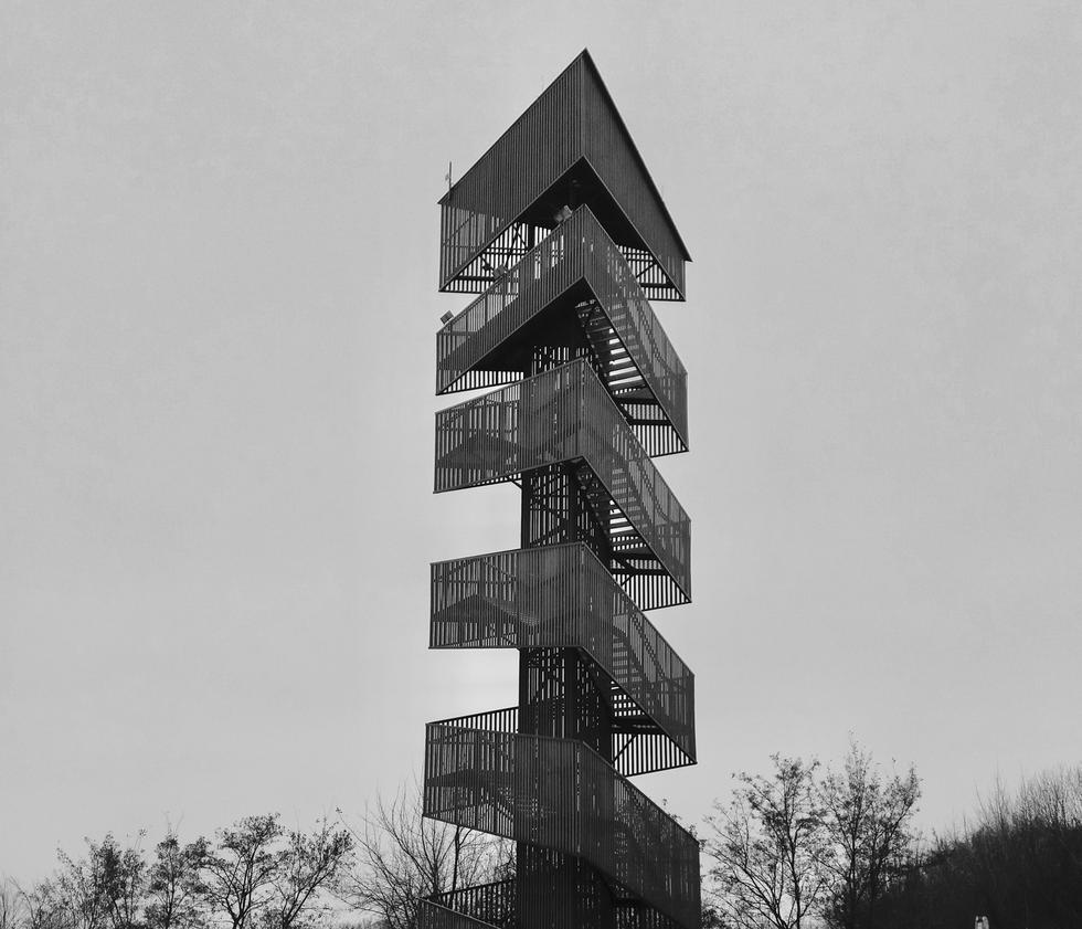 Osiedlowa wieża widokowa