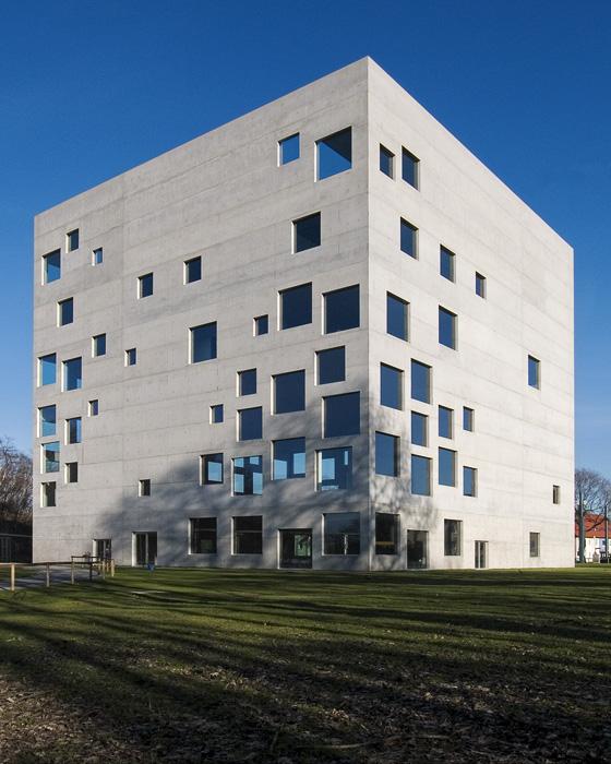 Szkoła Zarządzania i Designu Zollverein