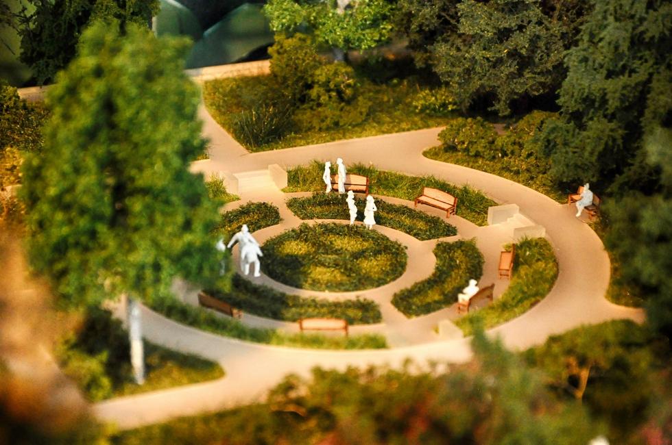 Ogrody Ulricha: WXCA rewitalizuje teren przed centrum handlowym Wola Park