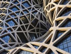 Egzoszkielety w architekturze: projekt konstrukcji hotelu Morpheus w Makao