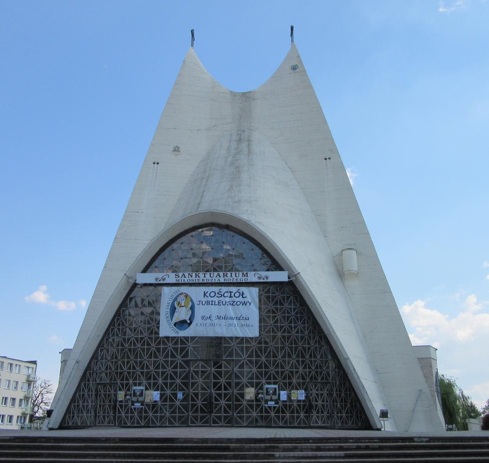 Kościół Miłosierdzia Bożego w Kaliszu: matematyczna struktura