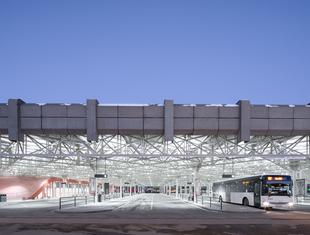Terminal Autobusowy Zvonarka w Brnie: czeski brutal od nowa