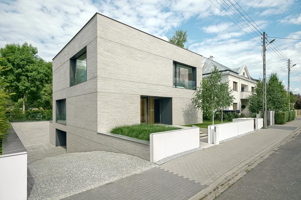 POZ_4: Dom Rozcięty w Poznaniu projektu PL.architekci