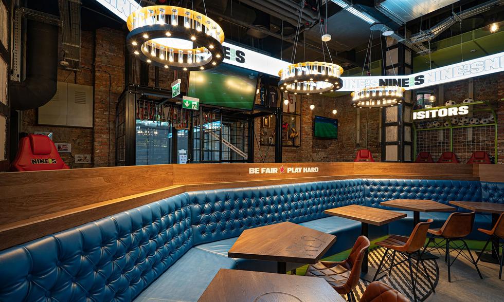 NINE's. Restaurant & Sports Bar: lokal Roberta Lewandowskiego w Browarach Warszawskich