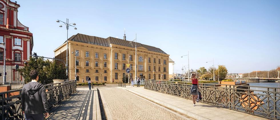 Biurowiec L’UNI we Wrocławiu:  zaglądamy do środka dawnego wydziału Farmacji Akademii Medycznej we Wrocławiu