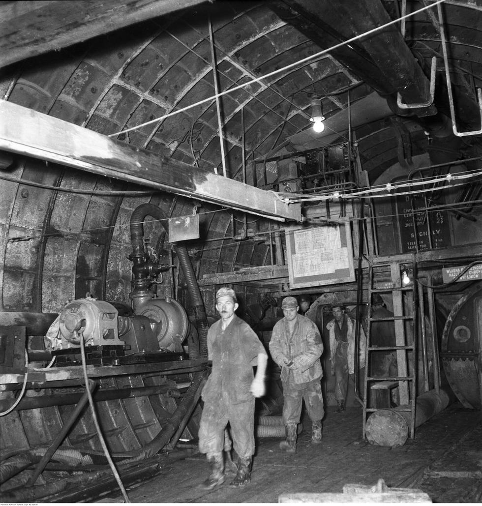 Metro w Warszawie: historia warszawskiego metra