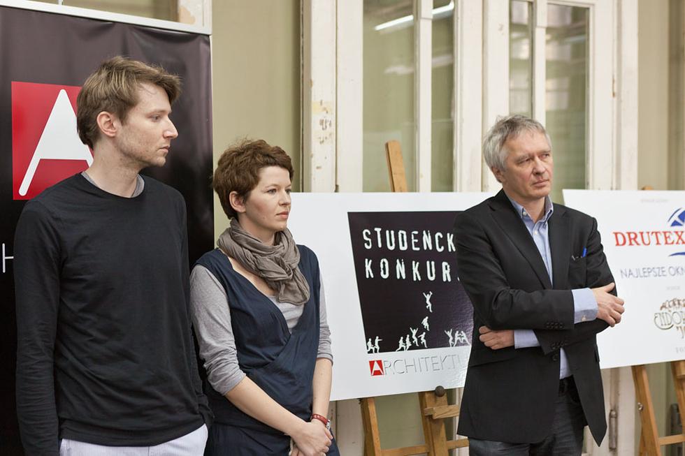 Członkowie Jury: Lech Rowiński, Marlena Happach, Maciej Miłobędzki