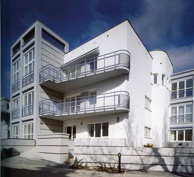 NAJLEPSZY ZESPÓŁ MIESZKALNY WIELORODZINNY 1989-1999 budynki mieszkalne w Warszawie