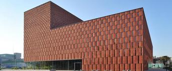 /zycie-w-architekturze/2012/ciniba-najlepszym-obiektem-architektury-xxi-wieku_2292.html