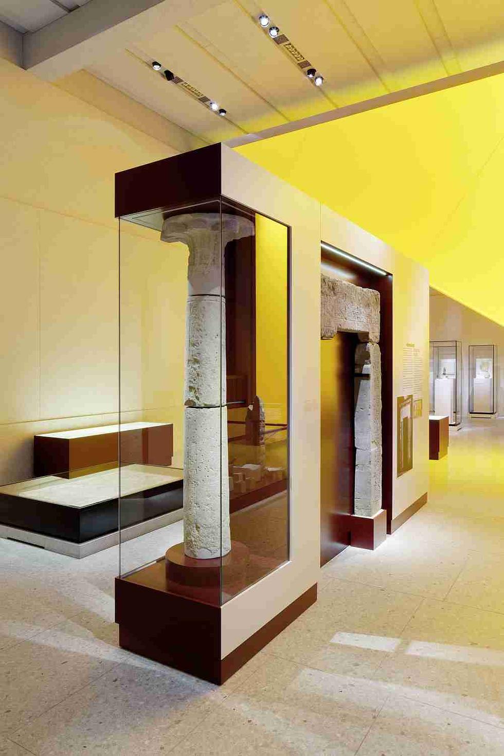 Wykopaliska z Amarny - połowa z 10 000 odnalezionych reliktów znajduje się w Berlinie